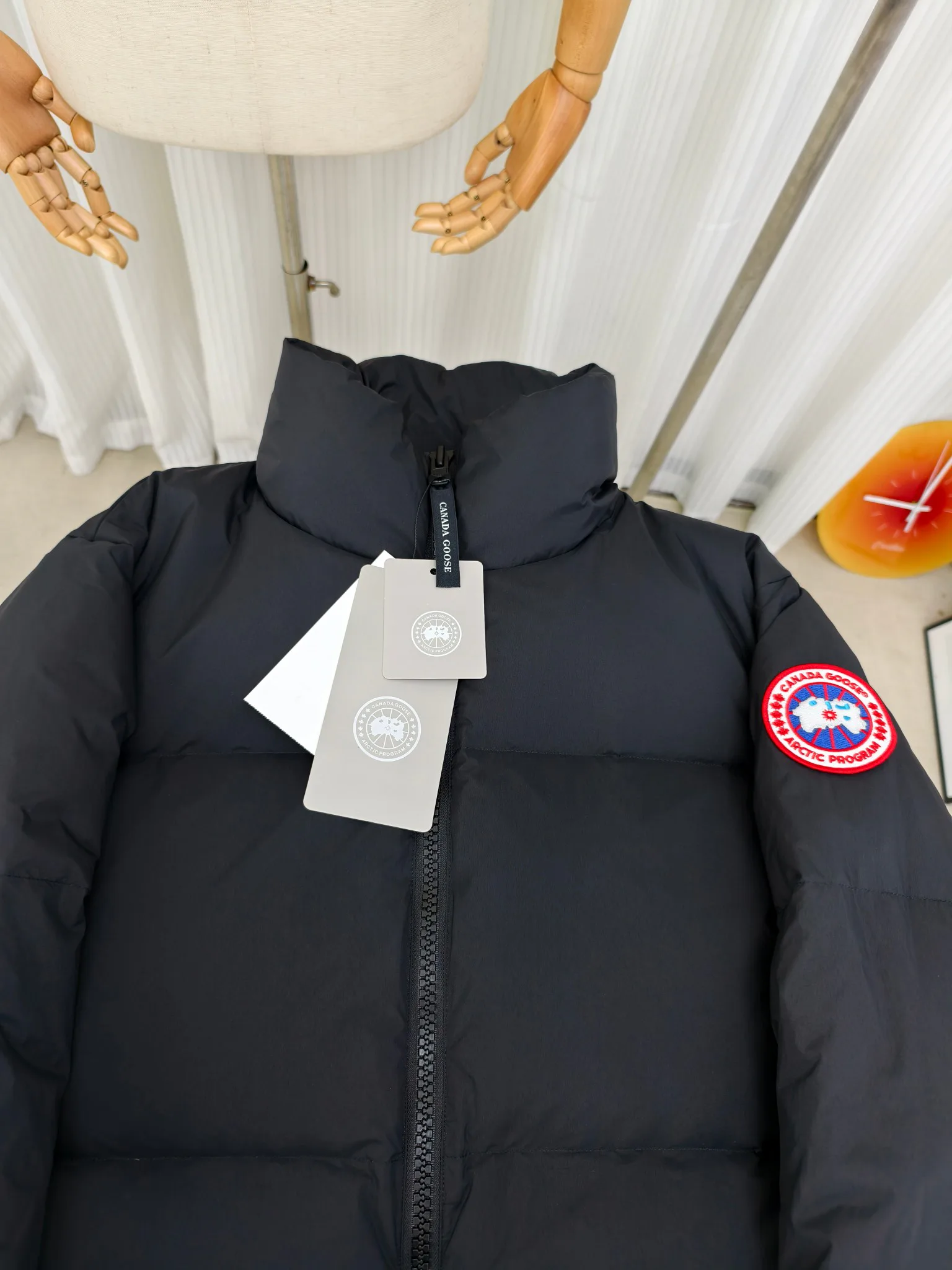 Куртки И Пуховики Мужские Canada Goose 1324023