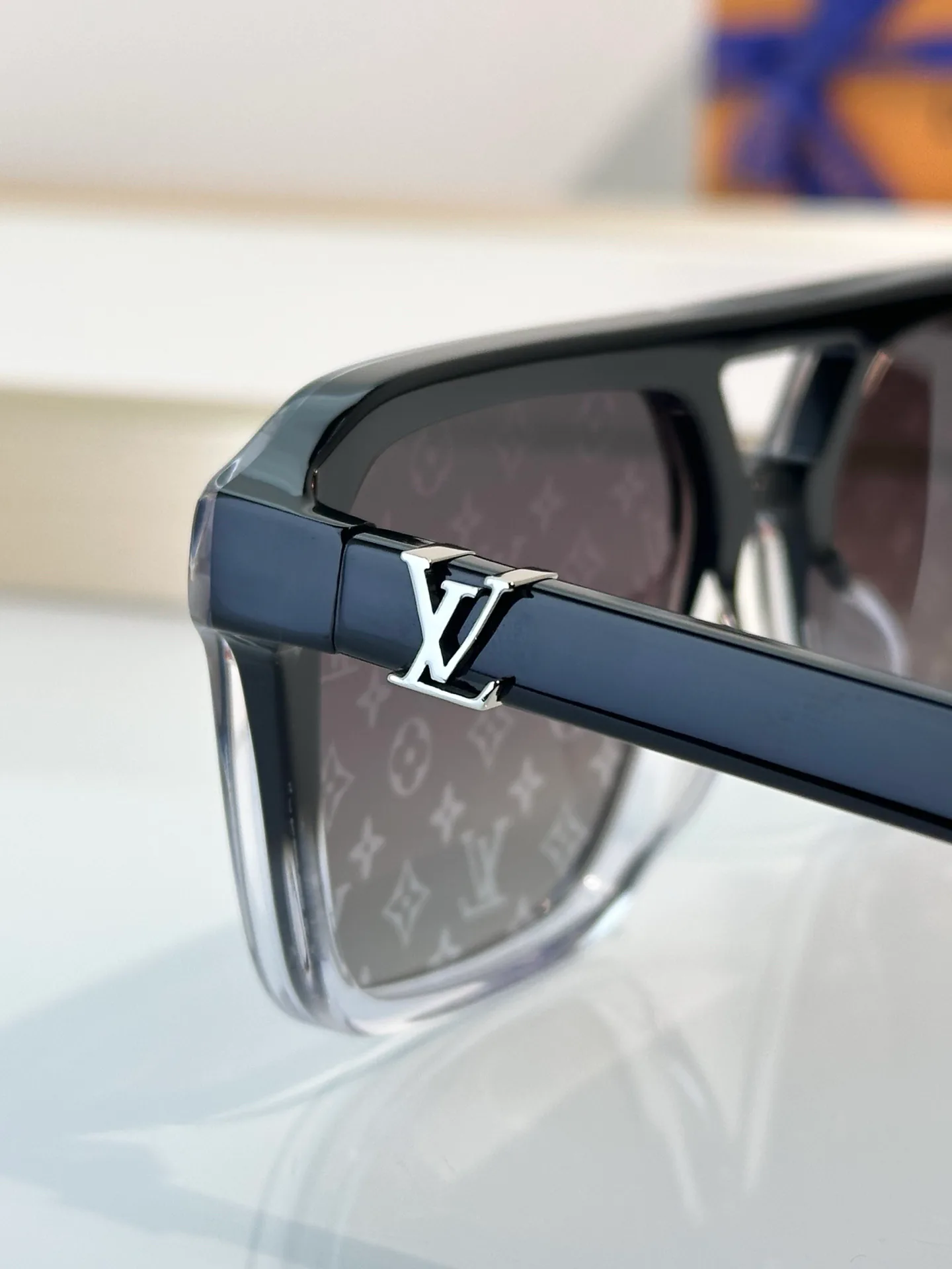 Очки Louis Vuitton 13434198