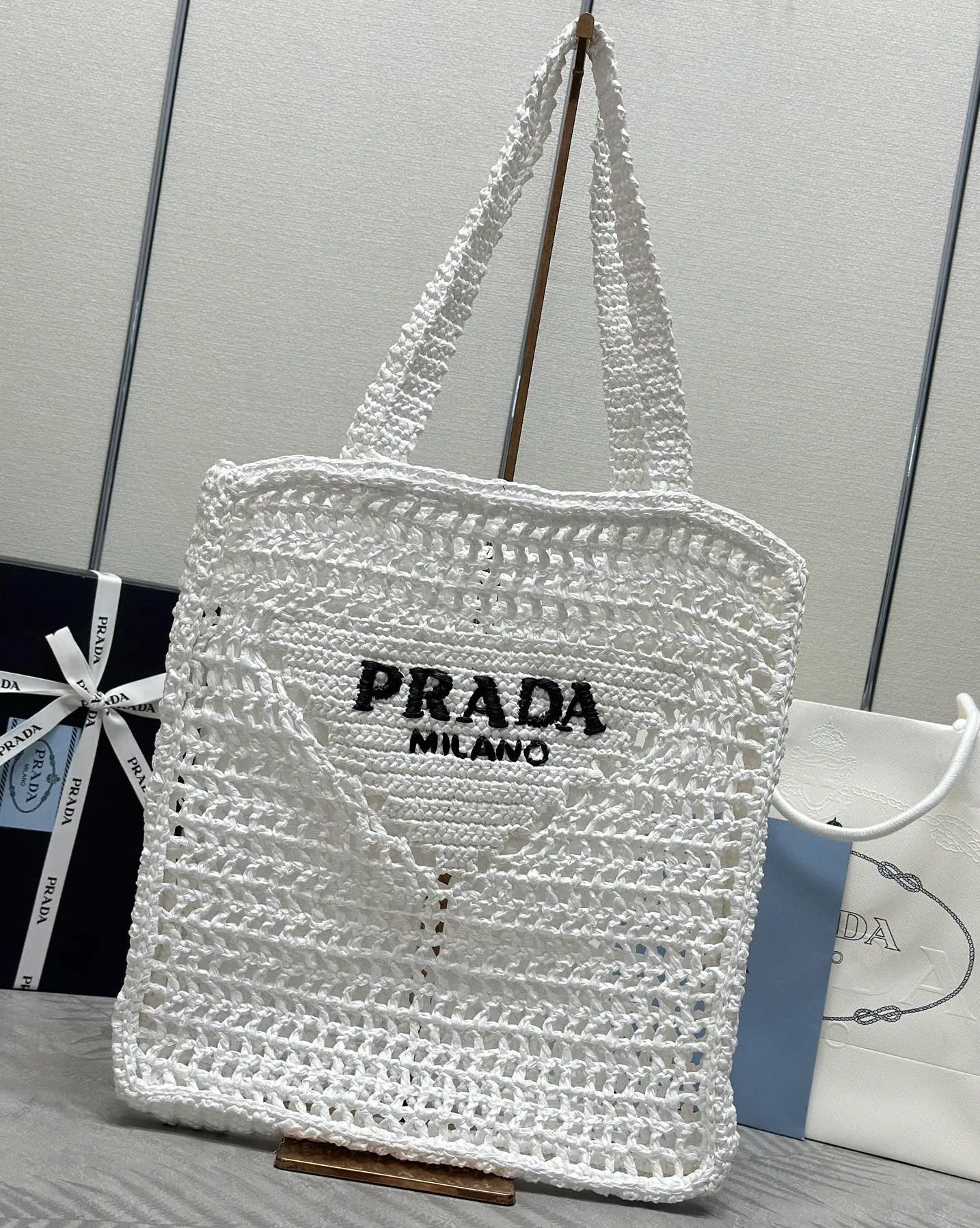 Классические Сумки Женские Prada 11681951
