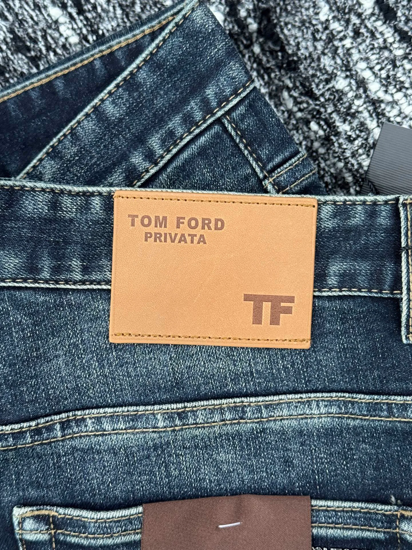 Джинсы Мужские Tom Ford 18084104