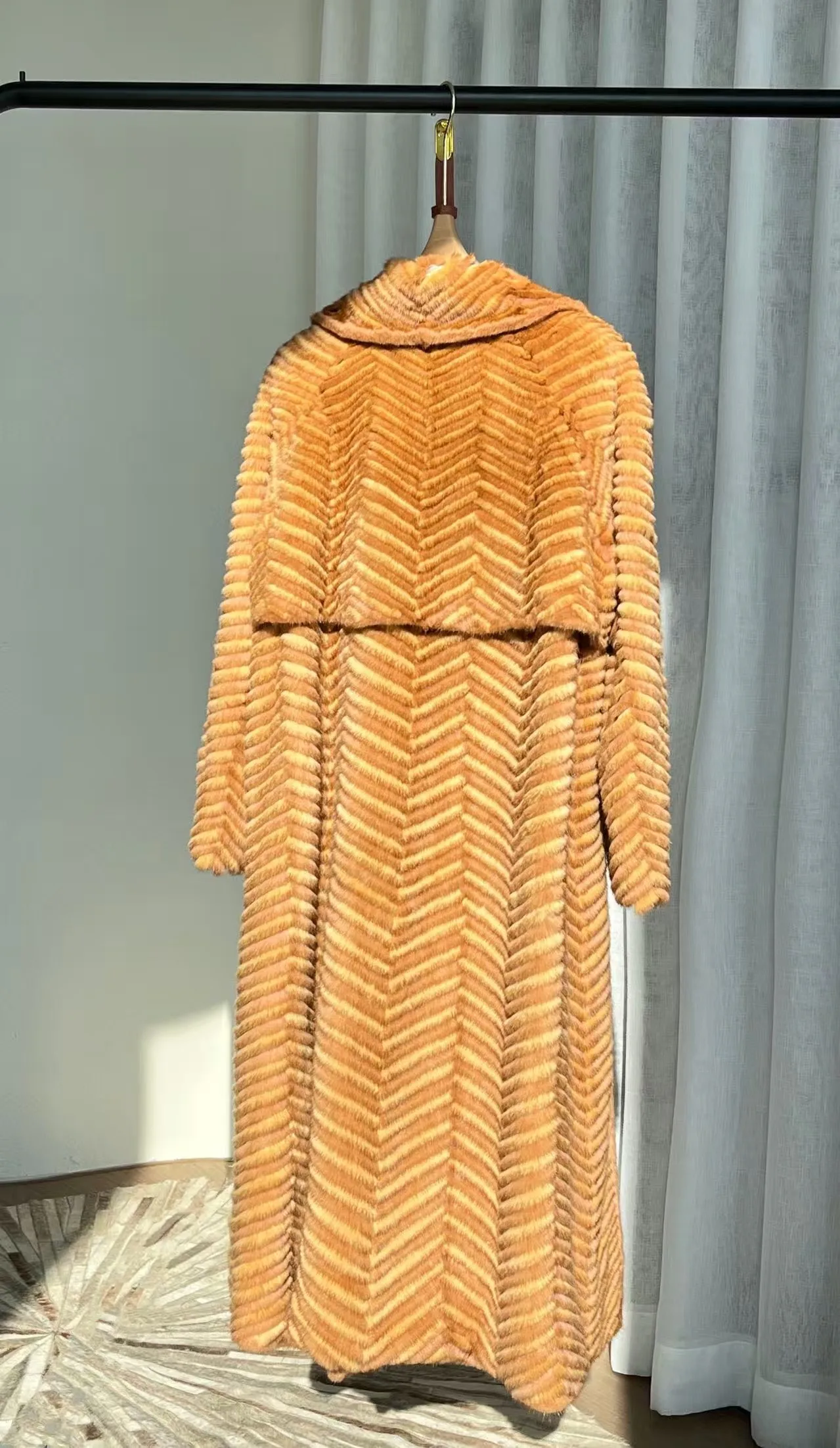 Шубы Женские Fendi 1867634