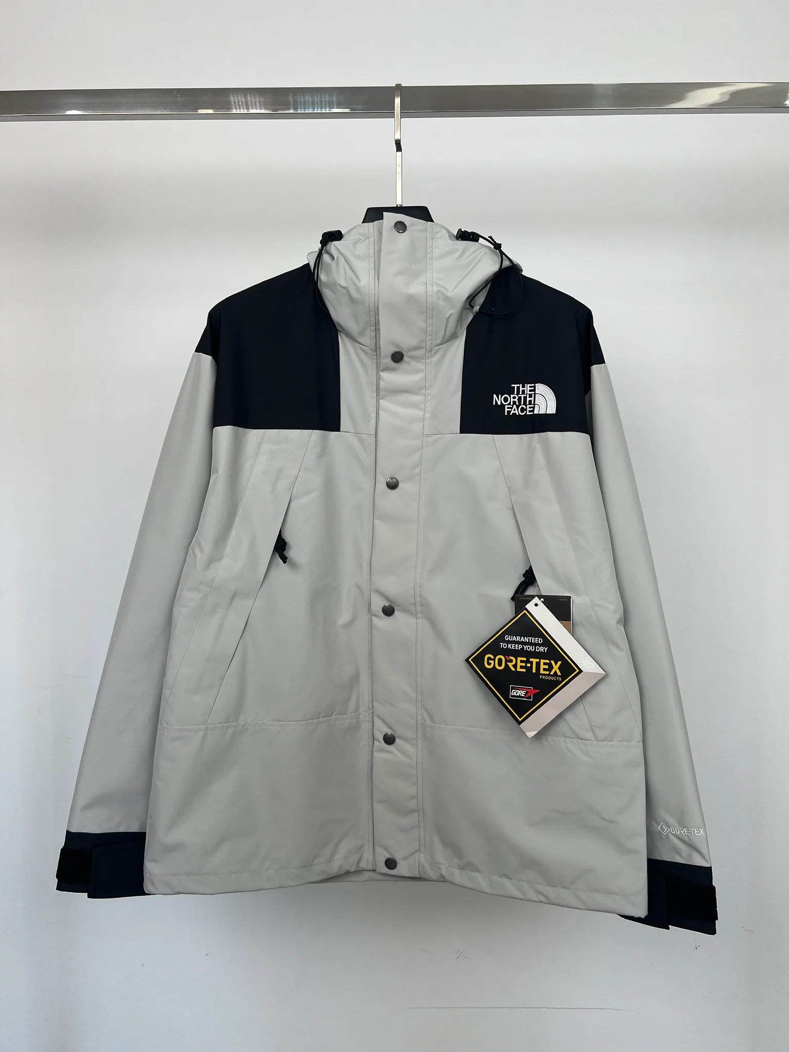 Куртки И Пуховики Женские The North Face 18416109