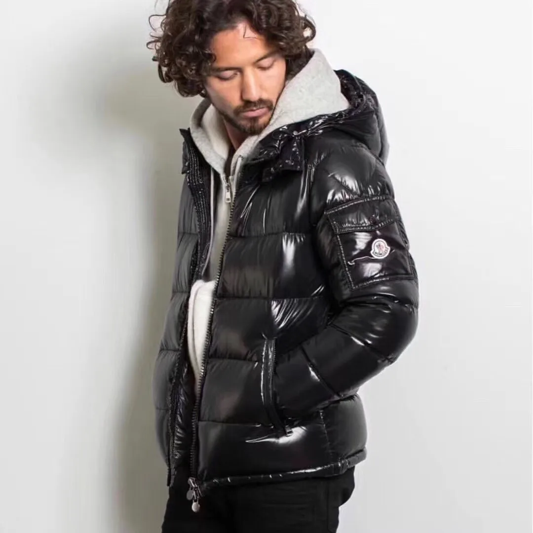 Куртки И Пуховики Мужские Moncler 2536