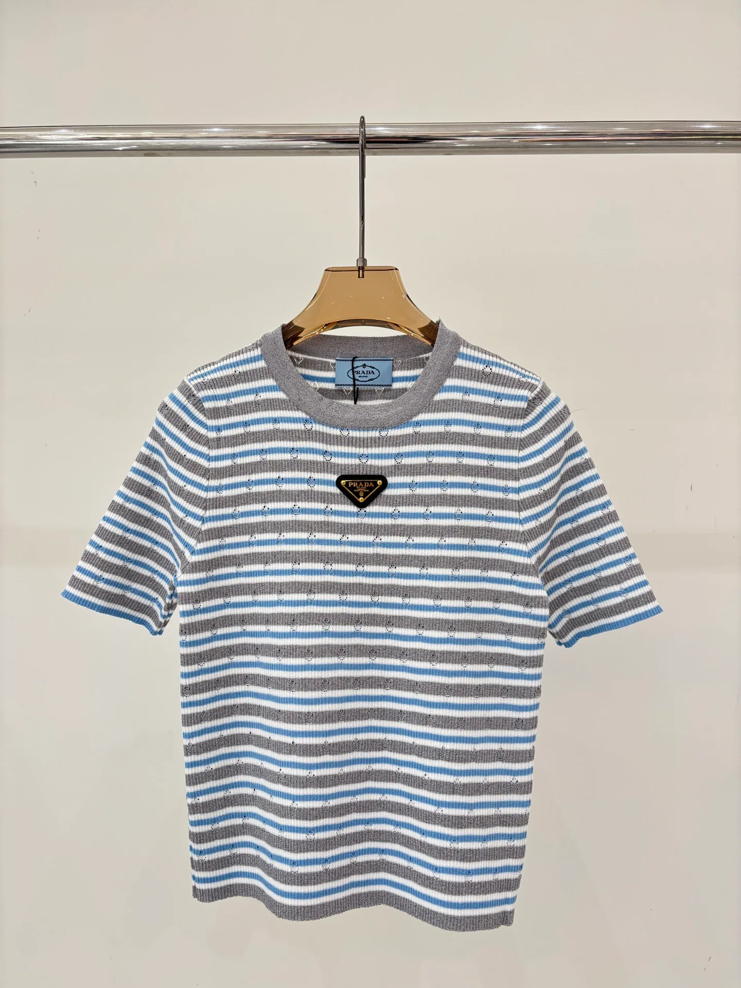 Футболки Женские Prada 11567127