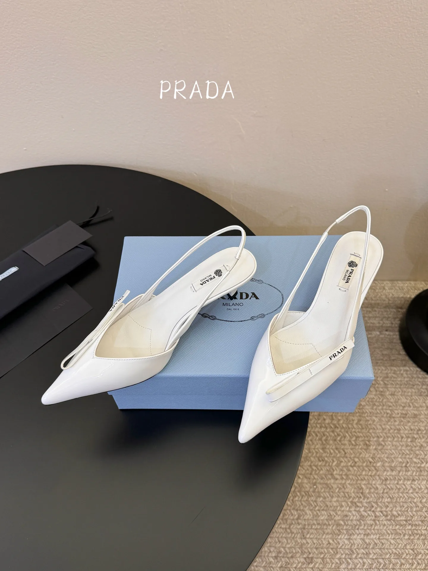 Босоножки Женские Prada 11579413