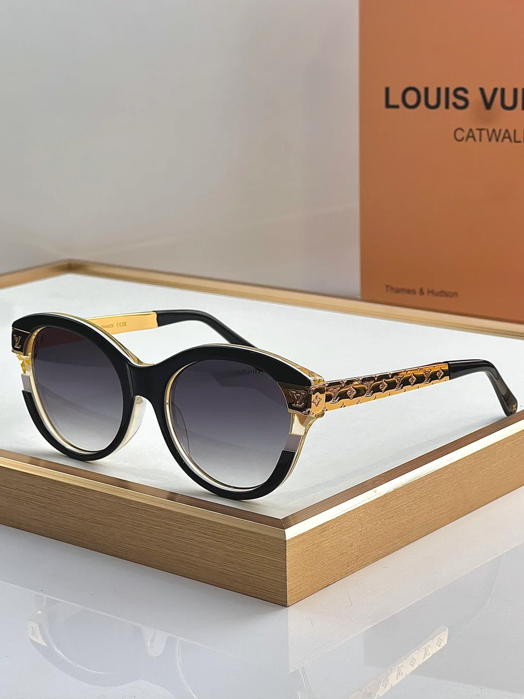 Очки Louis Vuitton 13434168