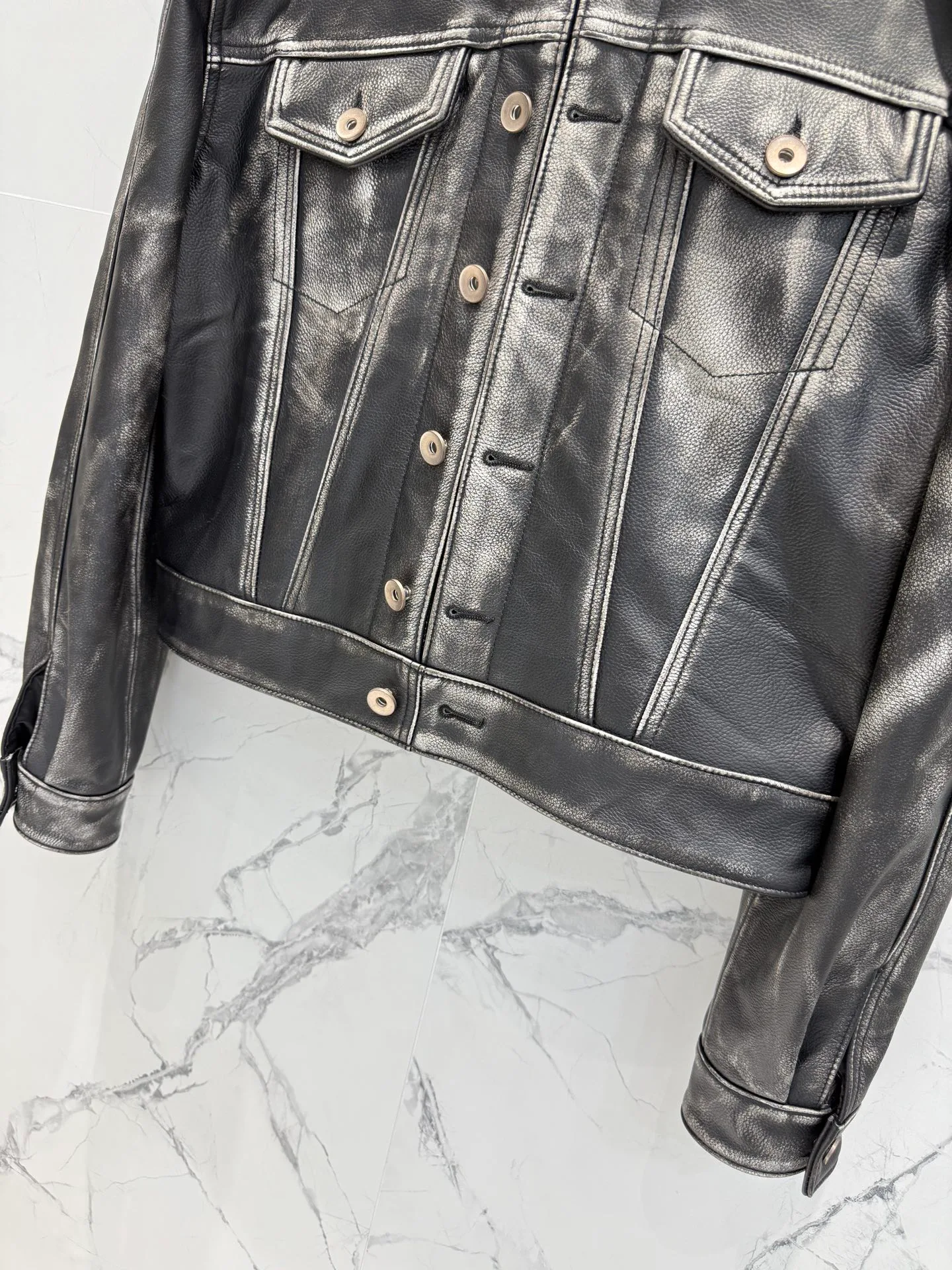 Кожаные Куртки И Дублёнки Женские Balenciaga 10624729