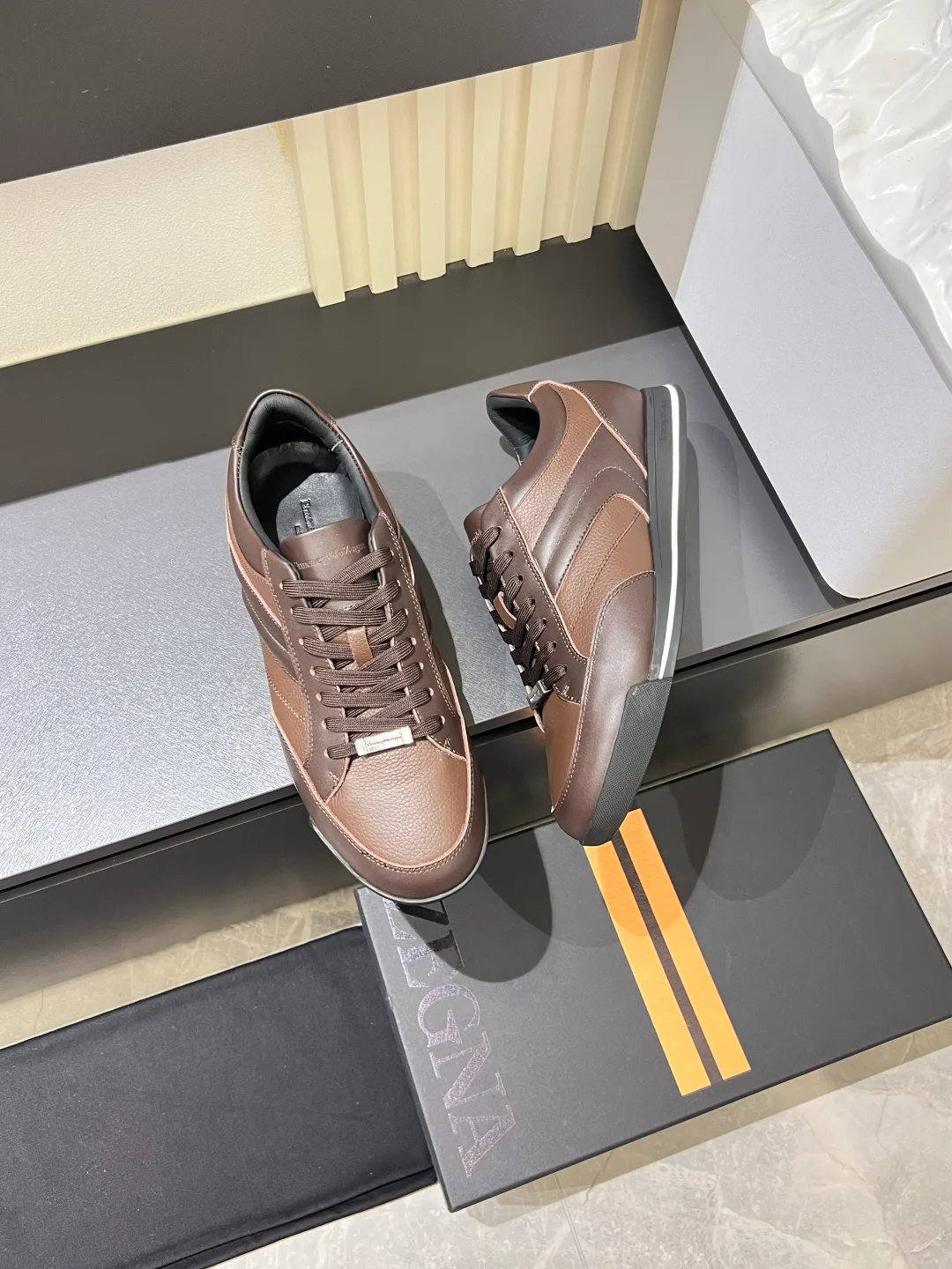 Кроссовки Женские Zegna 18514860