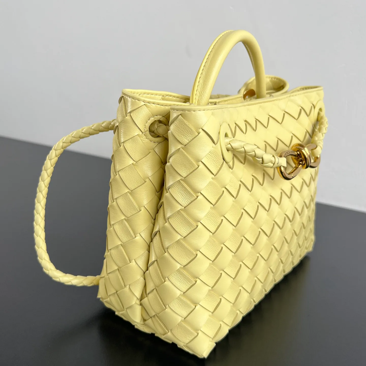 Классические Сумки Женские Bottega Veneta 17112448