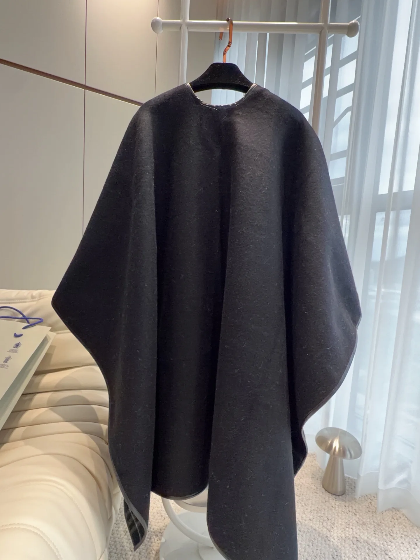 Пальто Женские Burberry 19089851