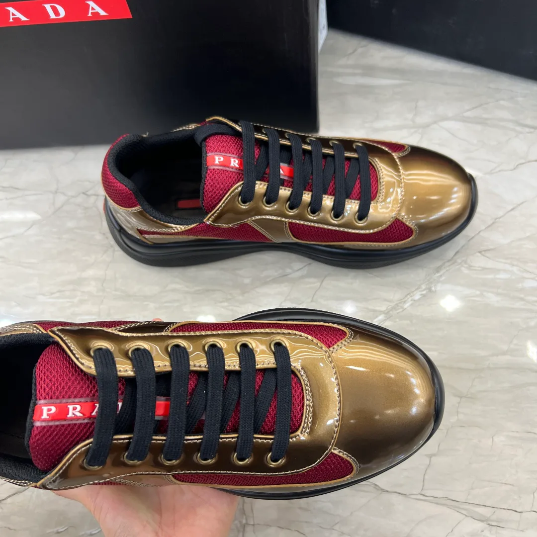 Кроссовки Женские Prada 18430439