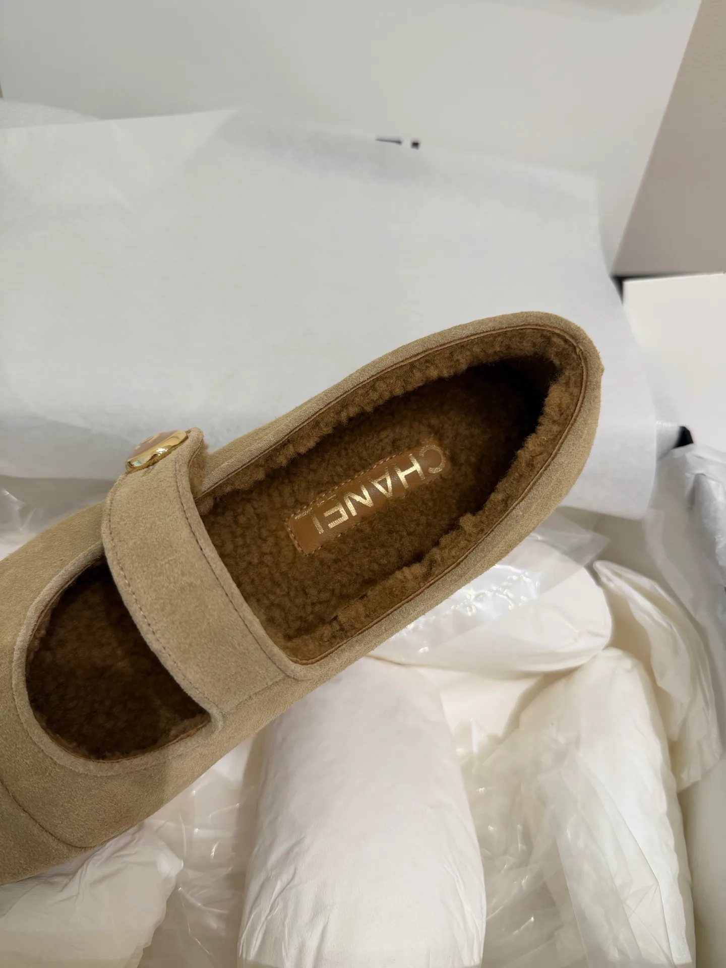 Туфли Женские Chanel 18701837