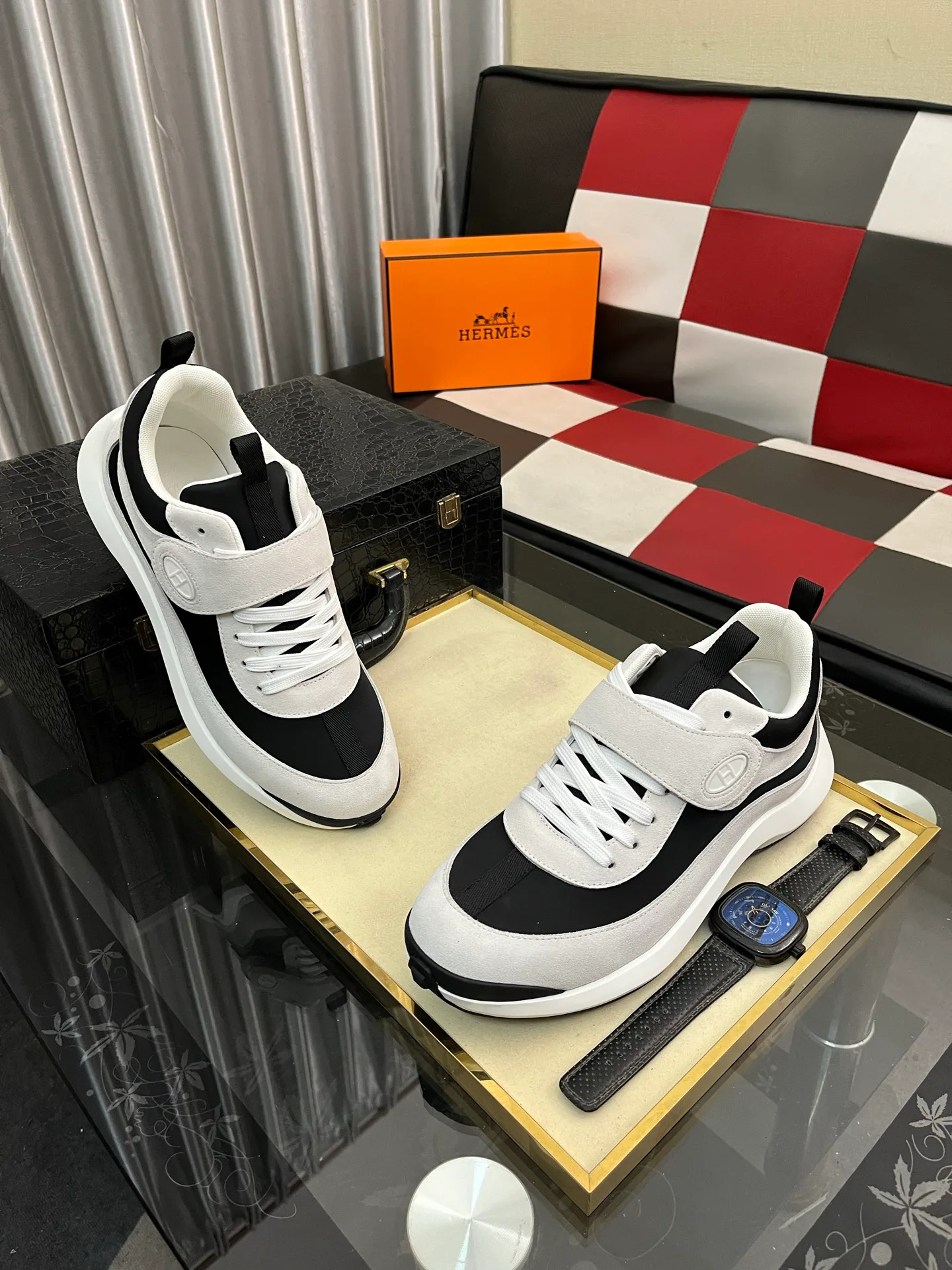 Кроссовки Женские Hermes 267858