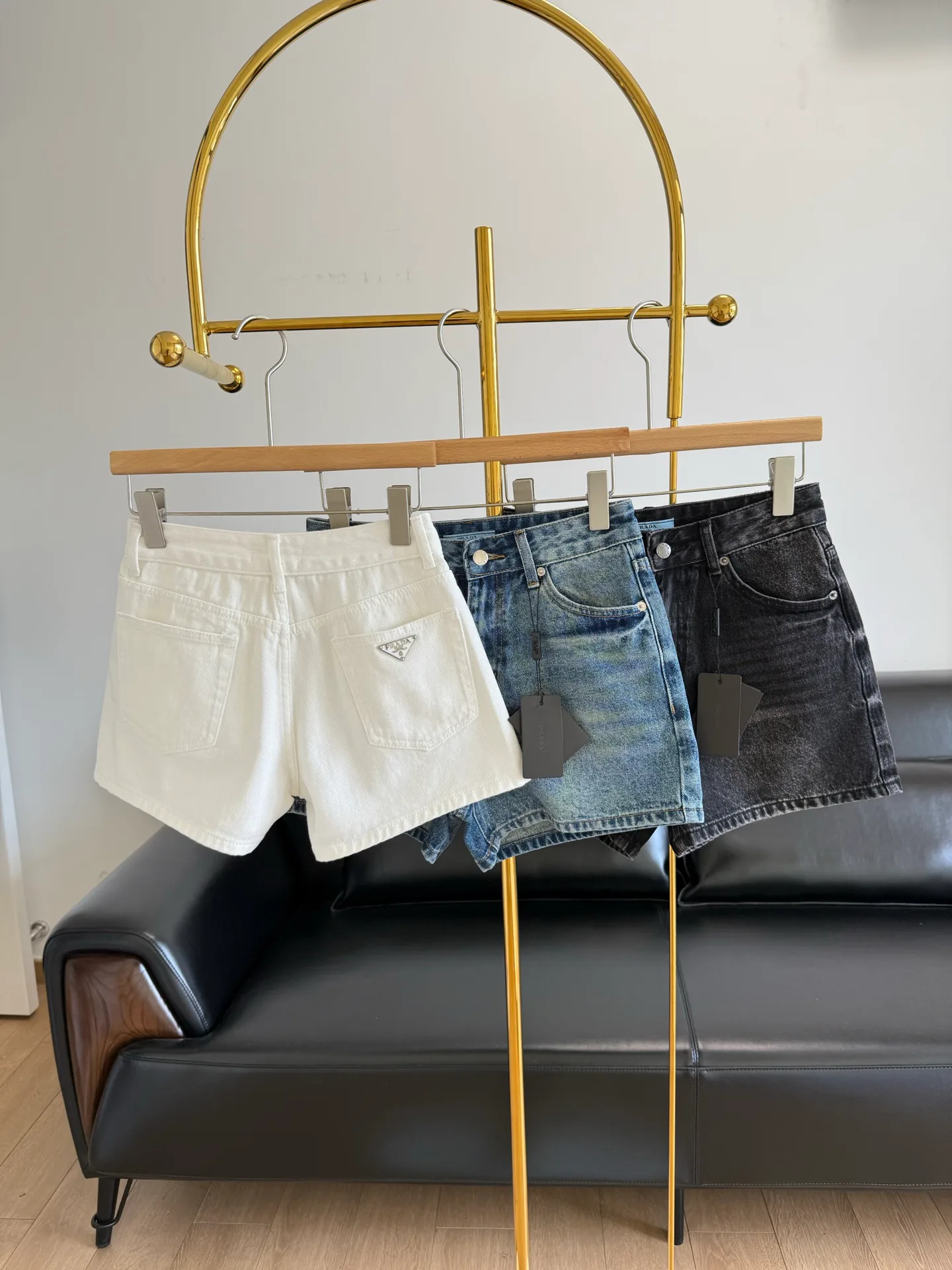 Шорты Женские Prada 1805534