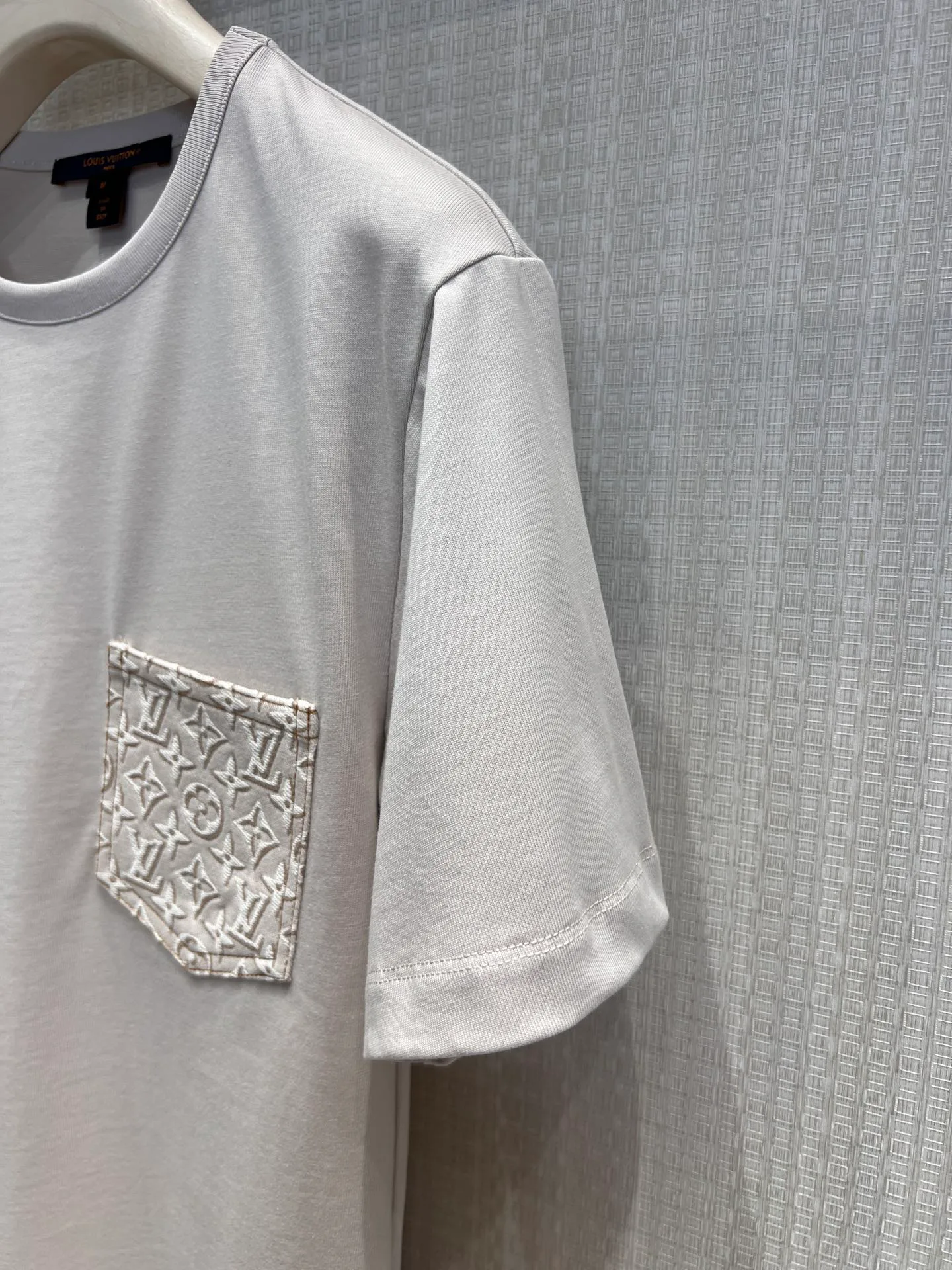 Футболки Женские Louis Vuitton 10715945