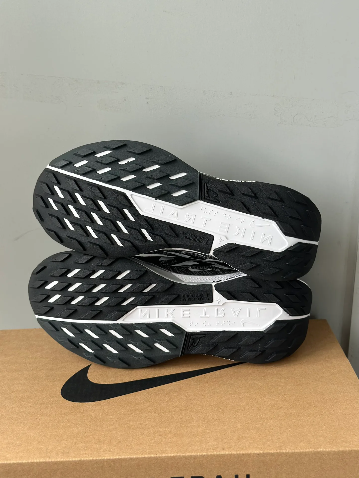 Кроссовки Женские Nike 1266