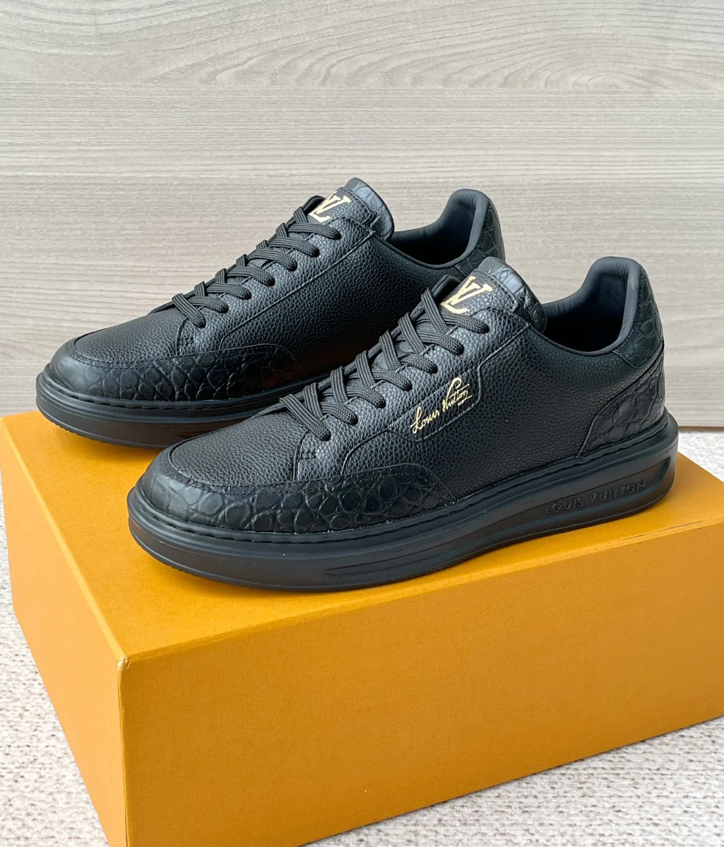 Кеды Мужские Louis Vuitton 11387320