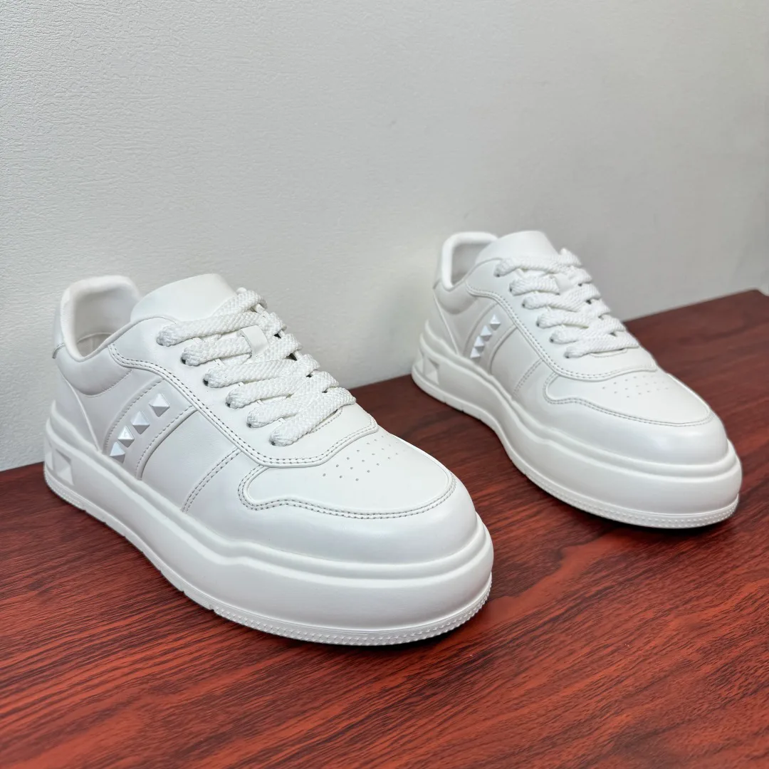 Кроссовки Мужские Valentino 13435975