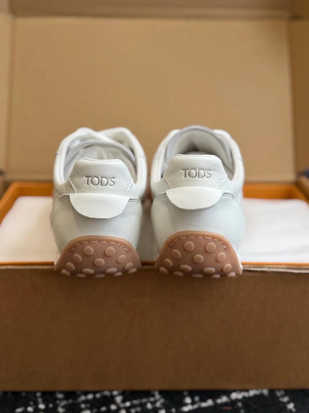Кроссовки Женские Tod's 18409568