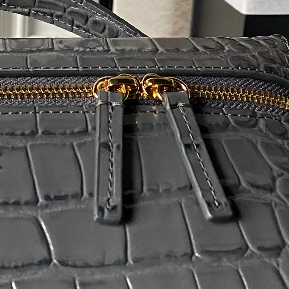 Классические Сумки Женские Chanel 18058240