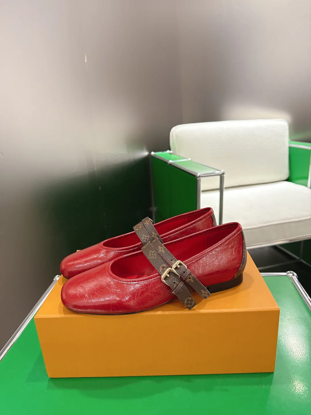 Туфли Женские Louis Vuitton 11703556