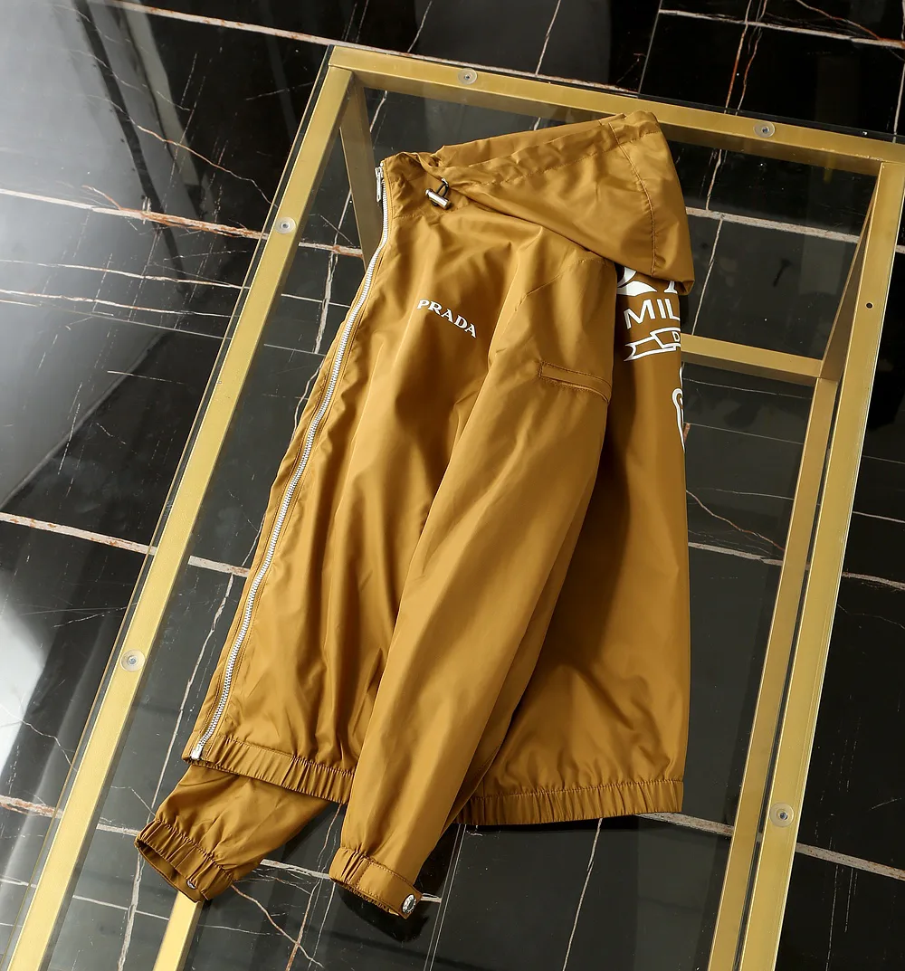 Куртки И Пуховики Мужские Prada 3874