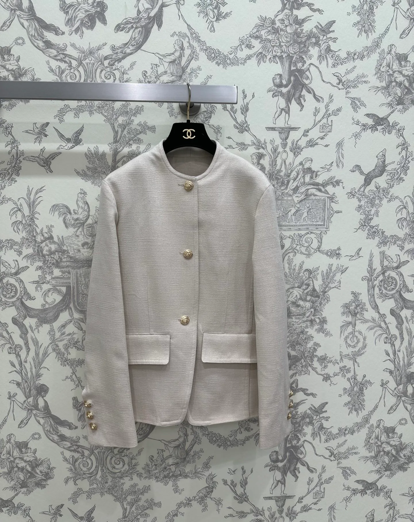 Жакеты Женские Chanel 19005654