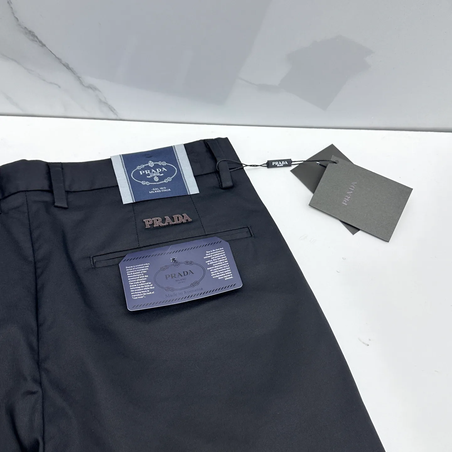 Брюки Мужские Prada 13118893