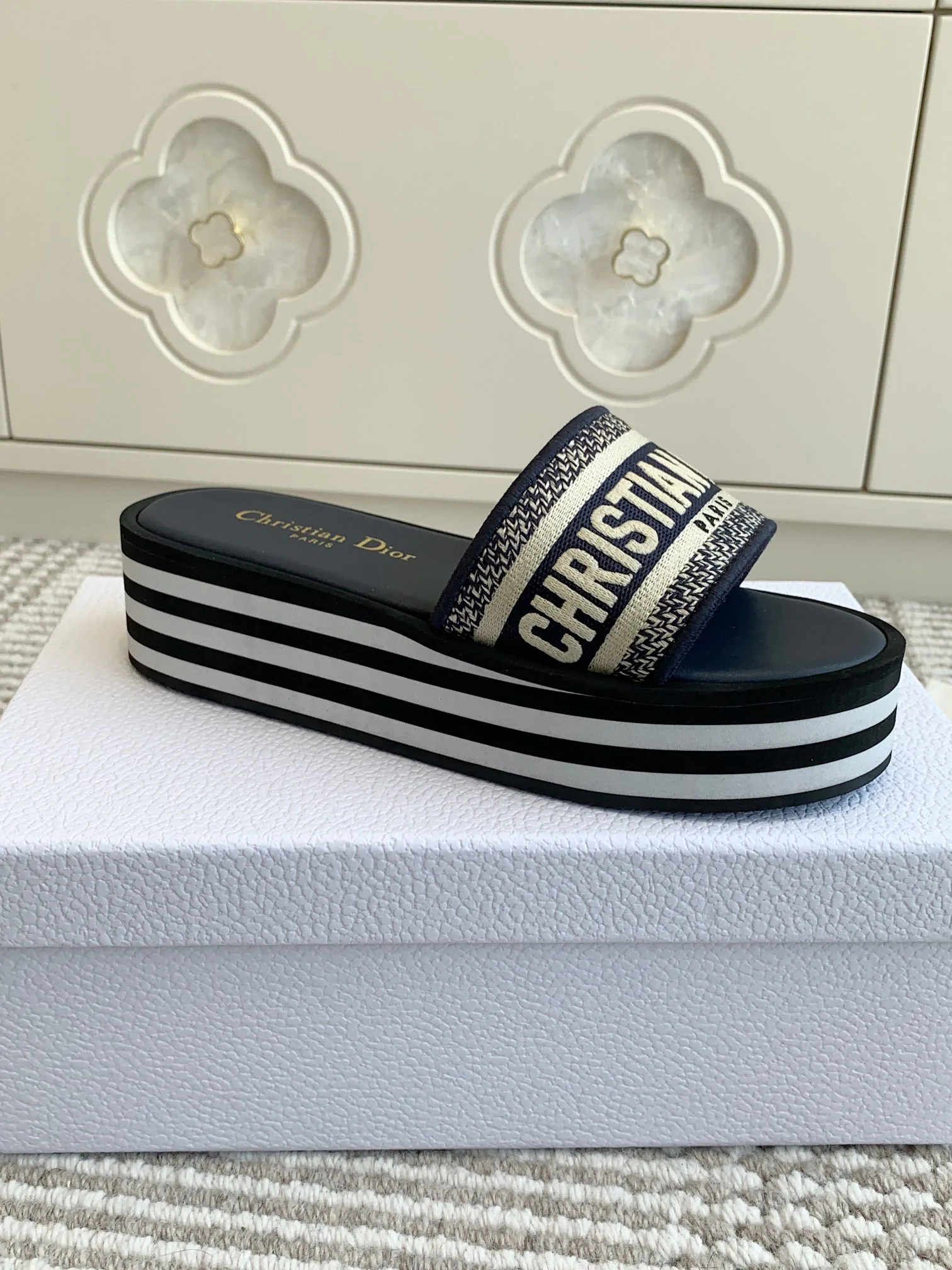 Шлепанцы Женские Christian Dior 22732