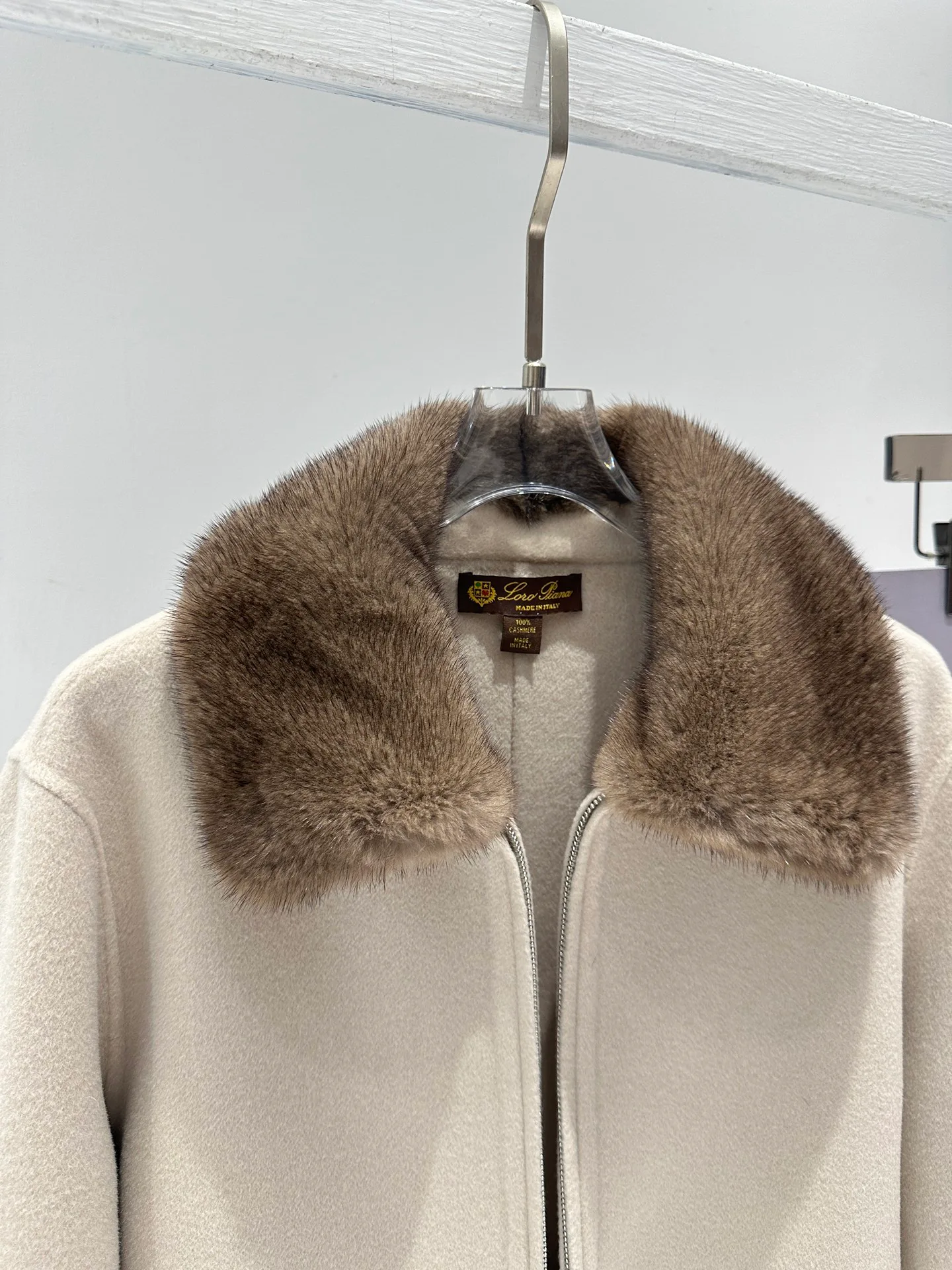 Пальто Женские Loro Piana 18460645