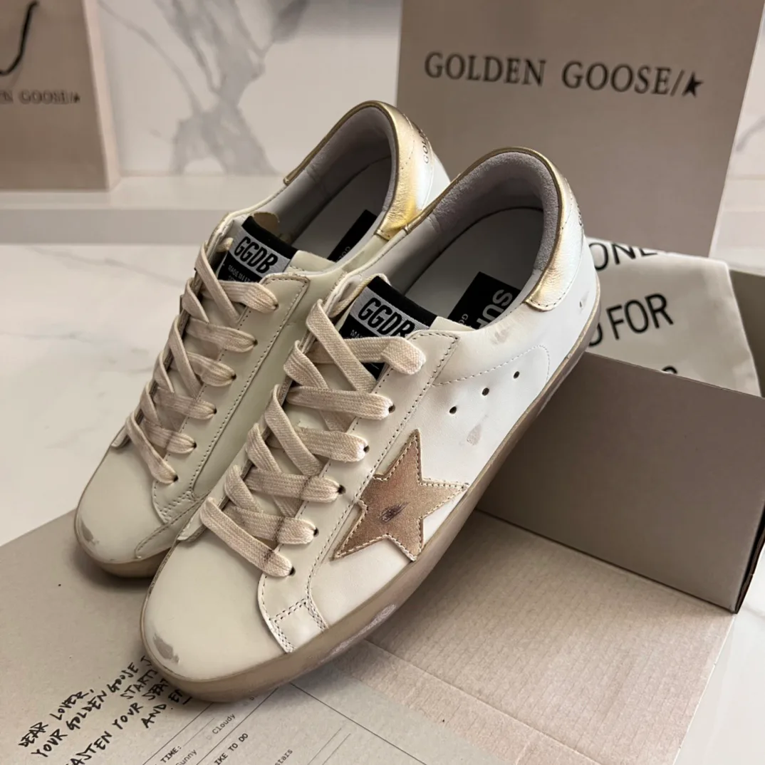 Кроссовки Женские Golden Goose 16995663