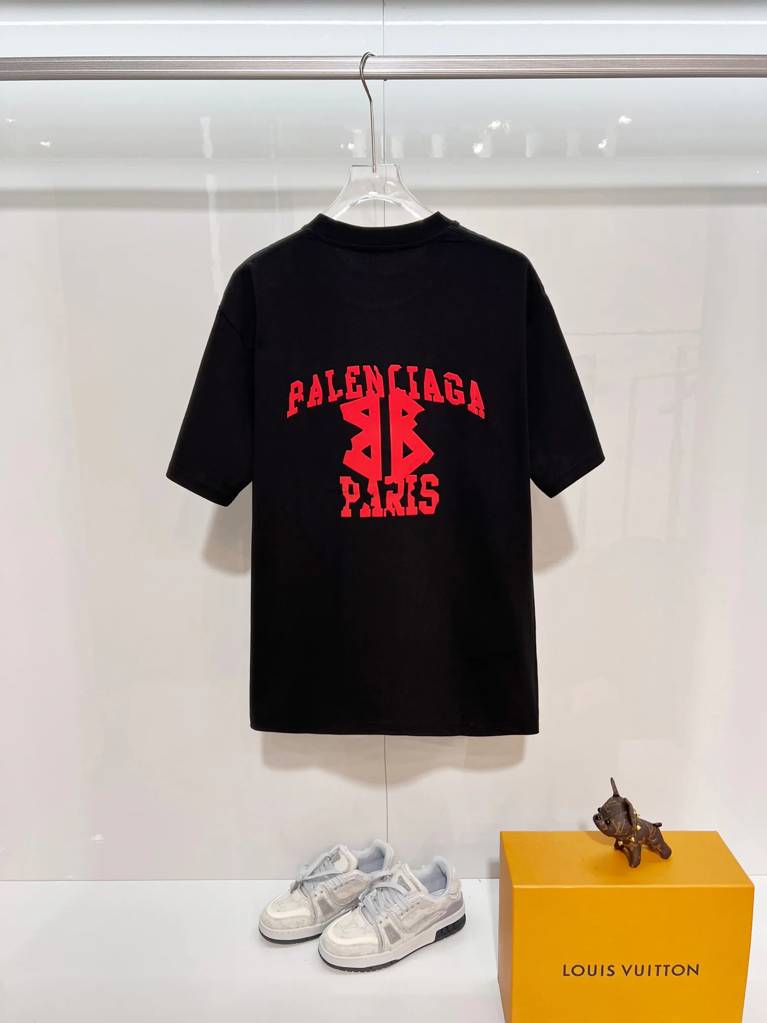 Футболки Женские Balenciaga 1236857