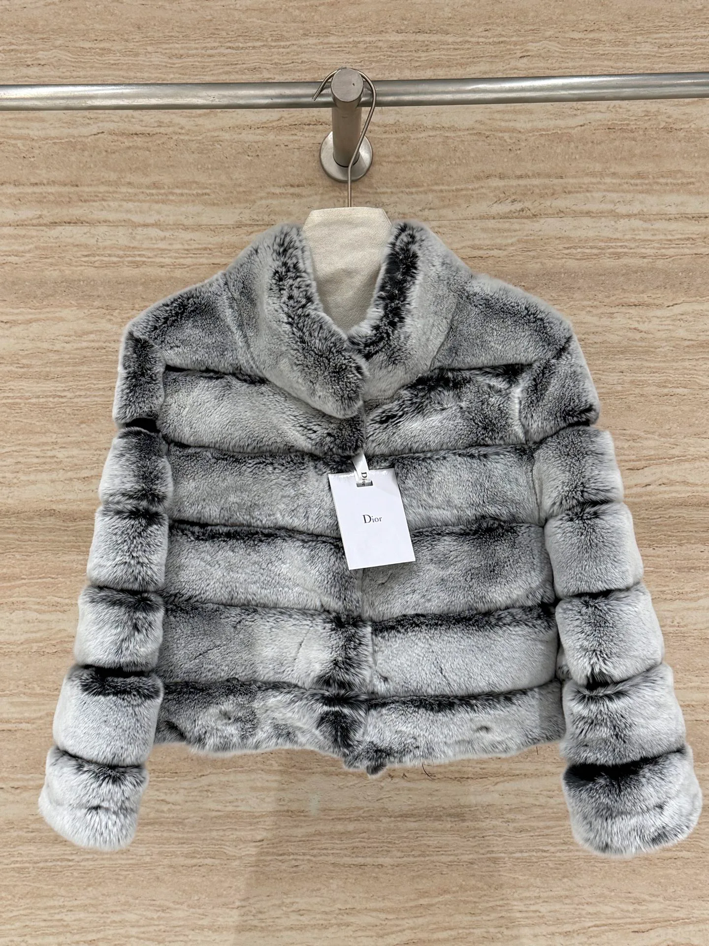 Шубы Женские Christian Dior 1128421