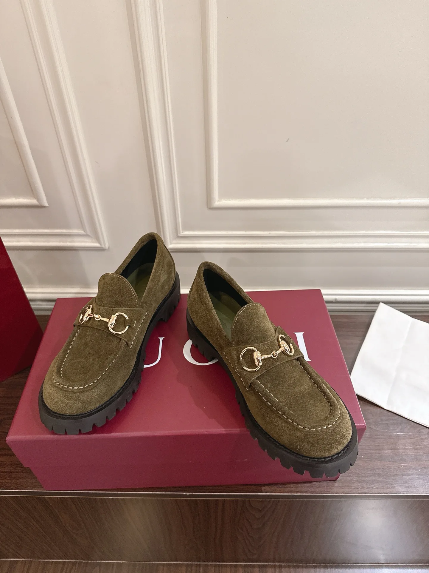 Лоферы И Мокасины Женские Gucci 18889296