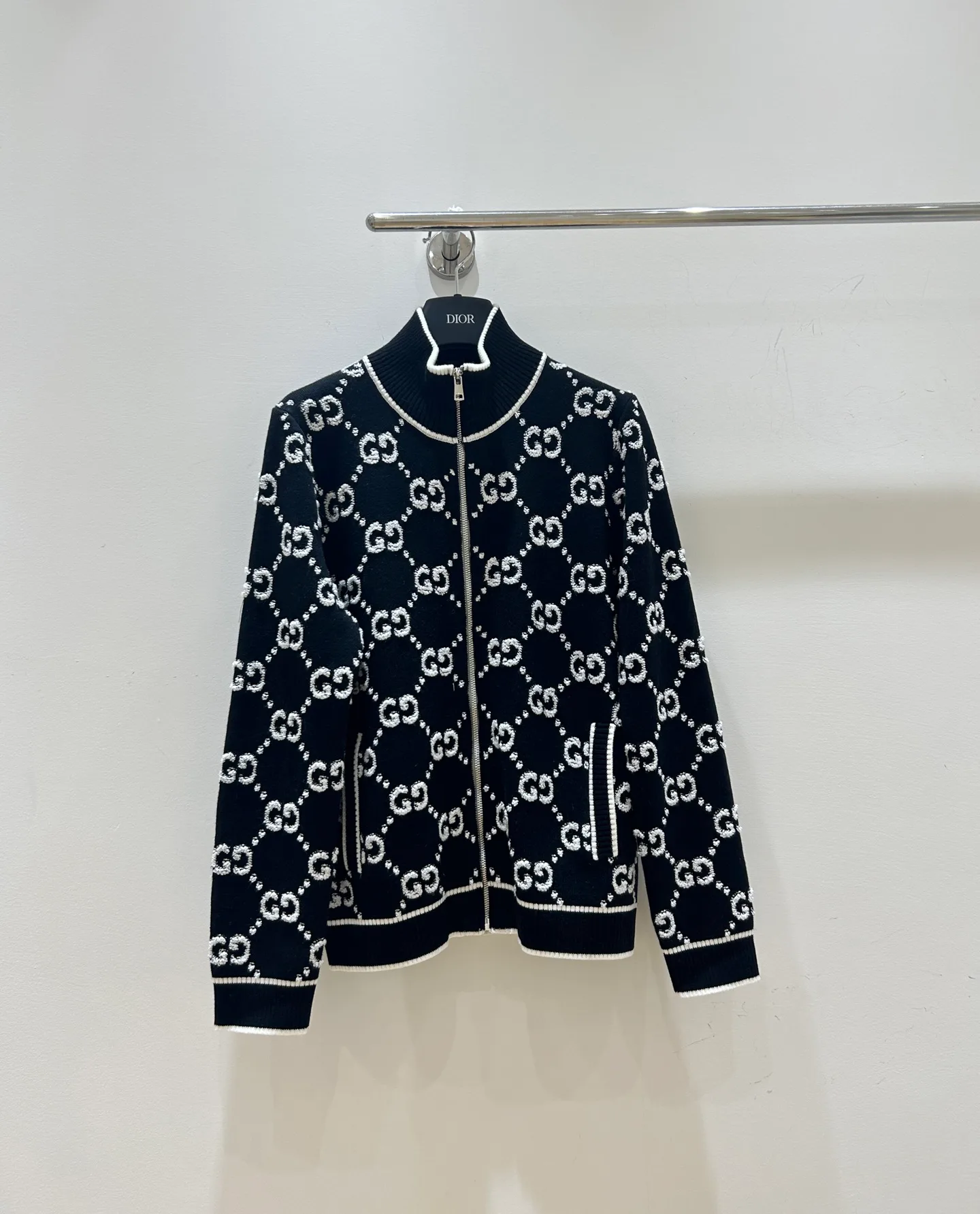 Джемперы И Свитеры Женские Gucci 410040