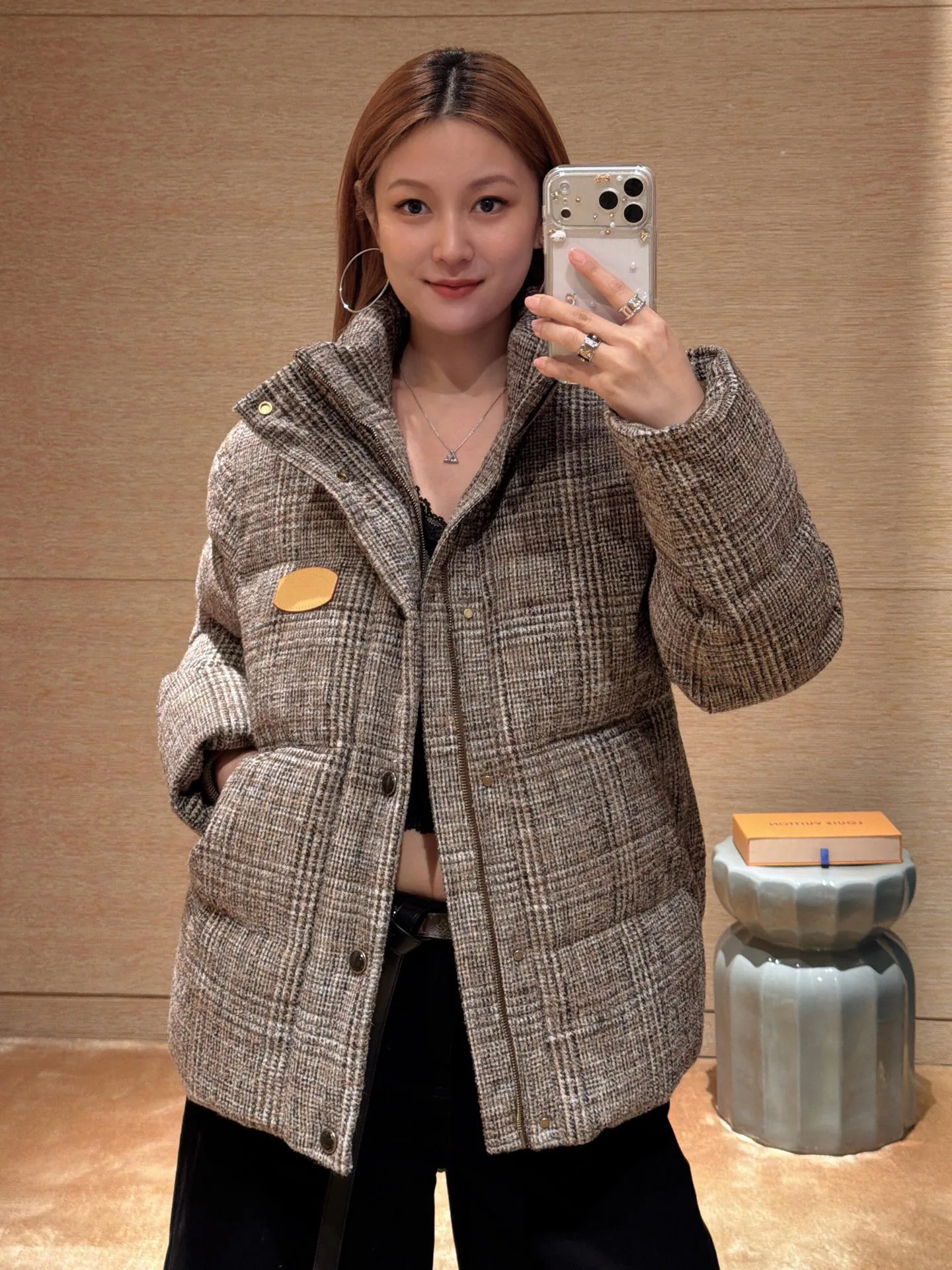 Куртки И Пуховики Женские Louis Vuitton 842561