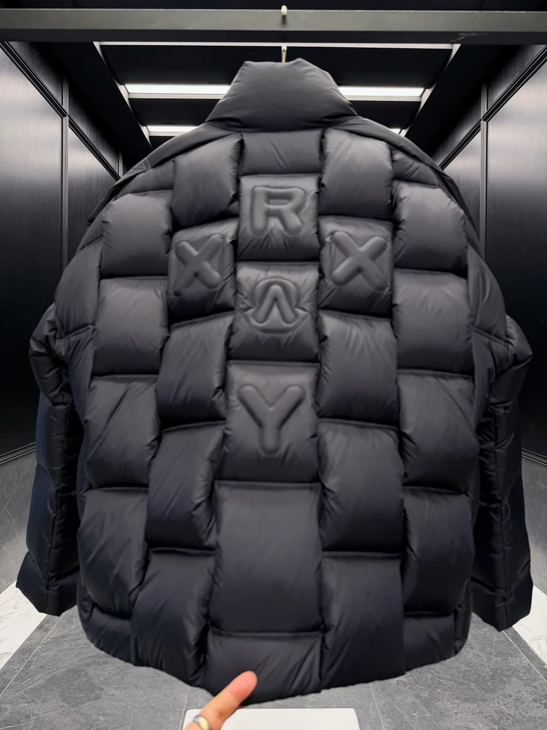 Куртки И Пуховики Мужские Moncler 558968