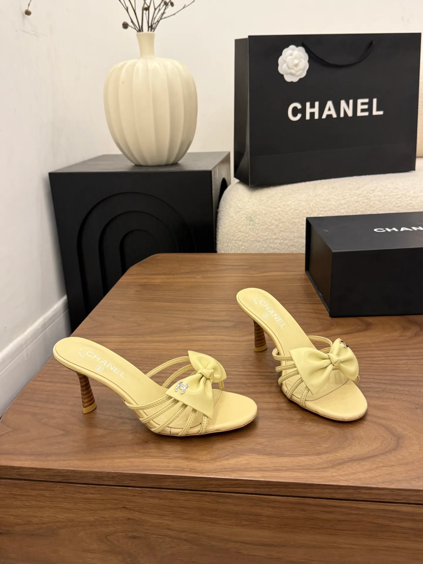 Сандалии Женские Chanel 13444896