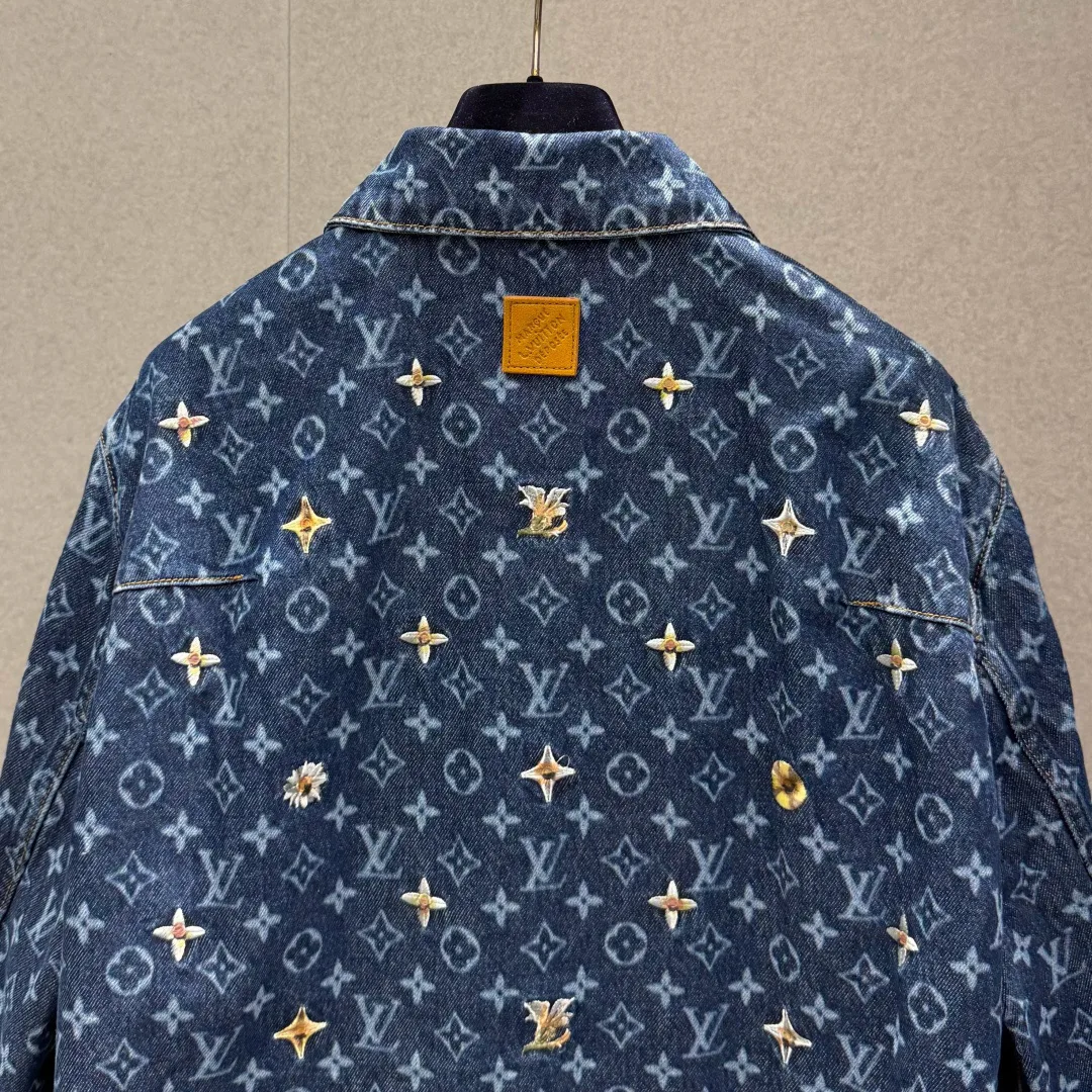 Куртки И Пуховики Мужские Louis Vuitton 17269140