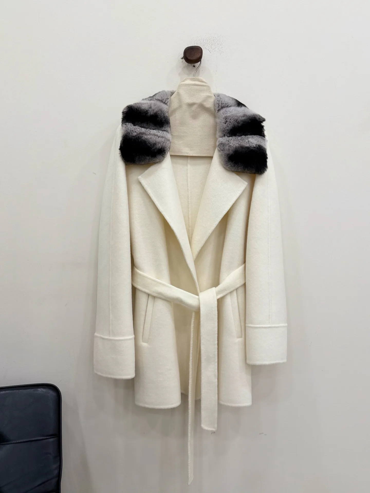 Пальто Женские Loro Piana 19166796
