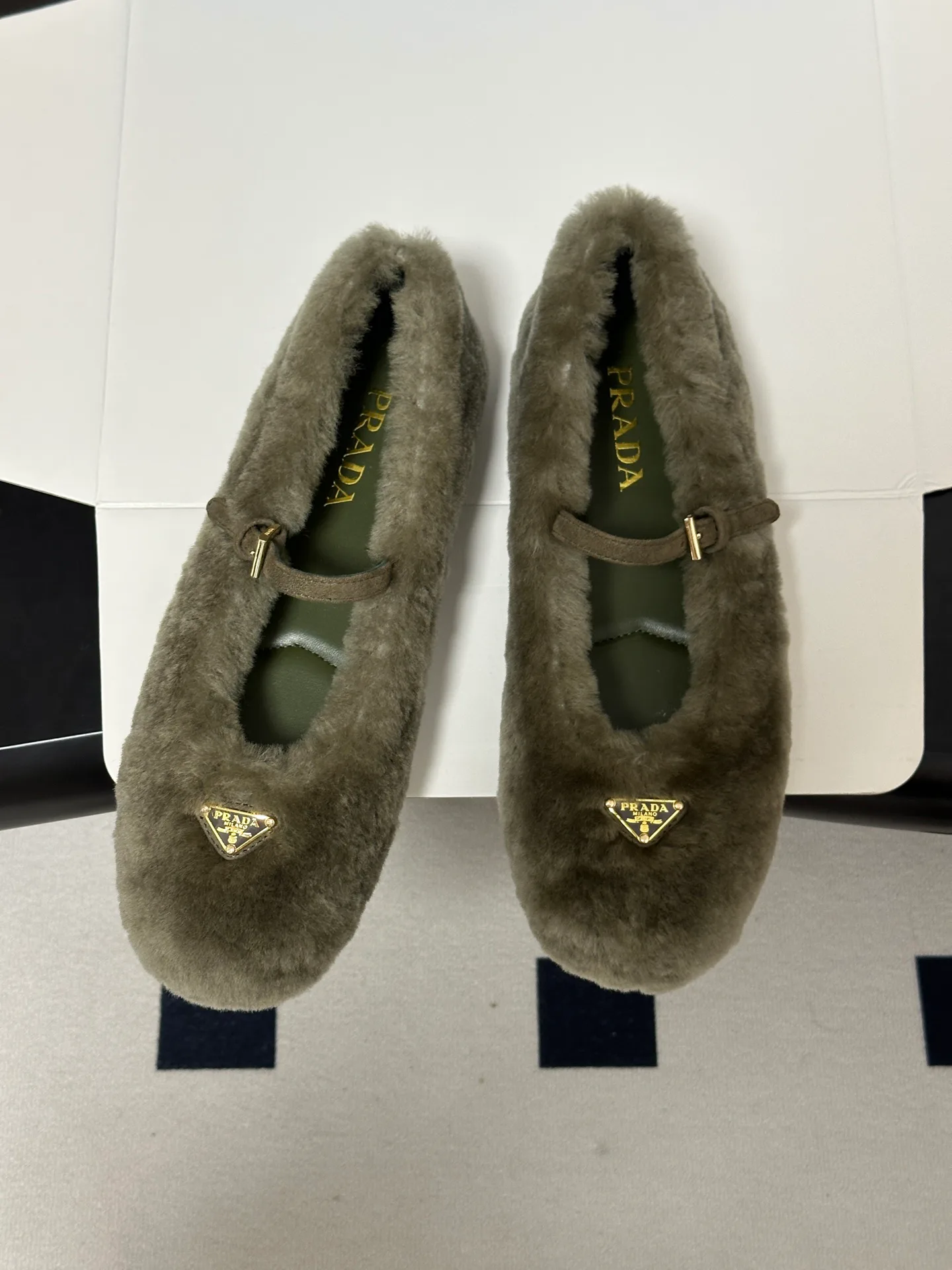 Балетки Женские Prada 18049706