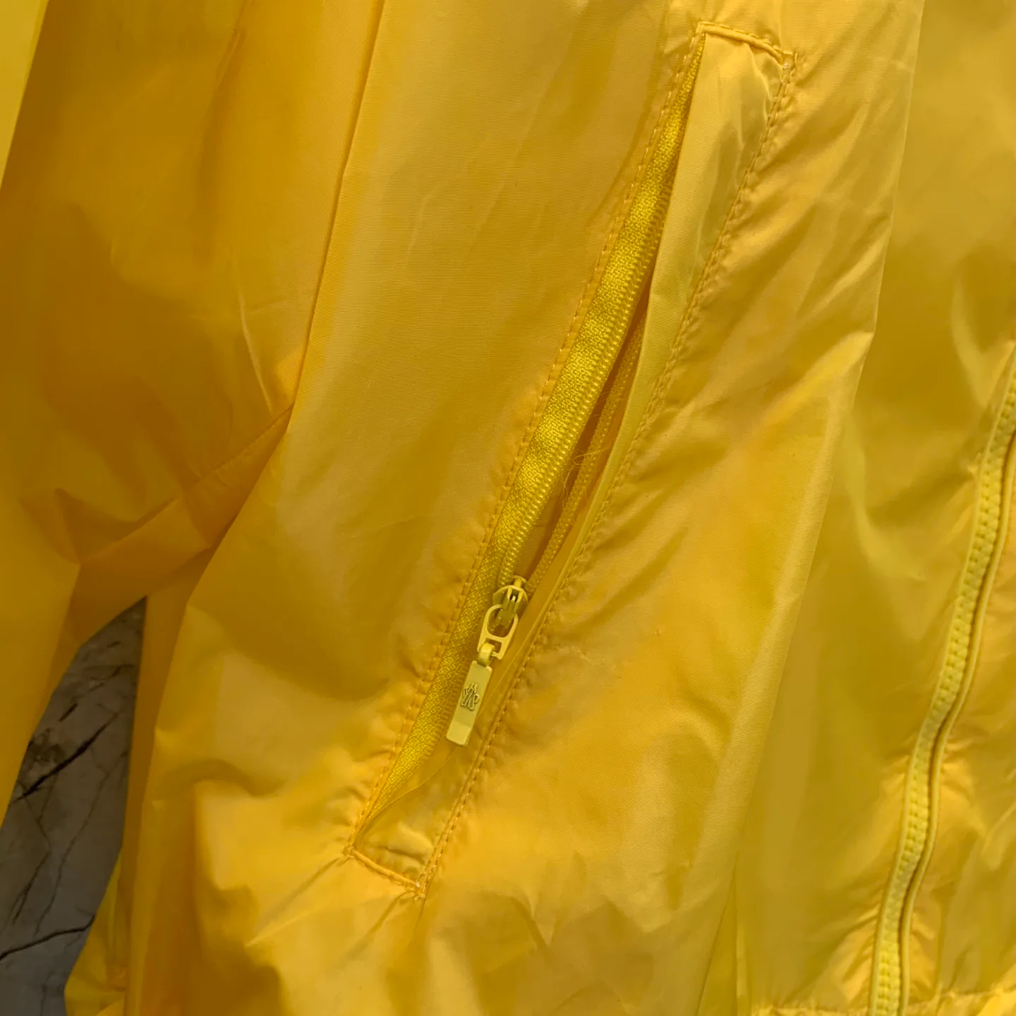 Куртки И Пуховики Мужские Moncler 23670