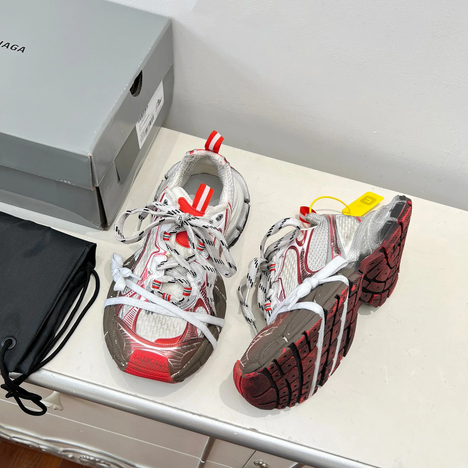 Кроссовки Женские Balenciaga 6606302