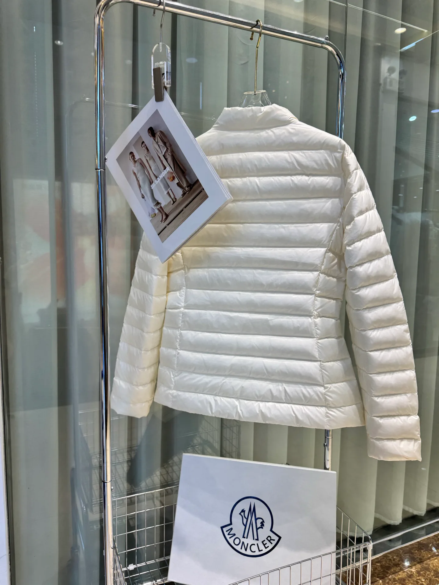 Куртки И Пуховики Женские Moncler 1223249