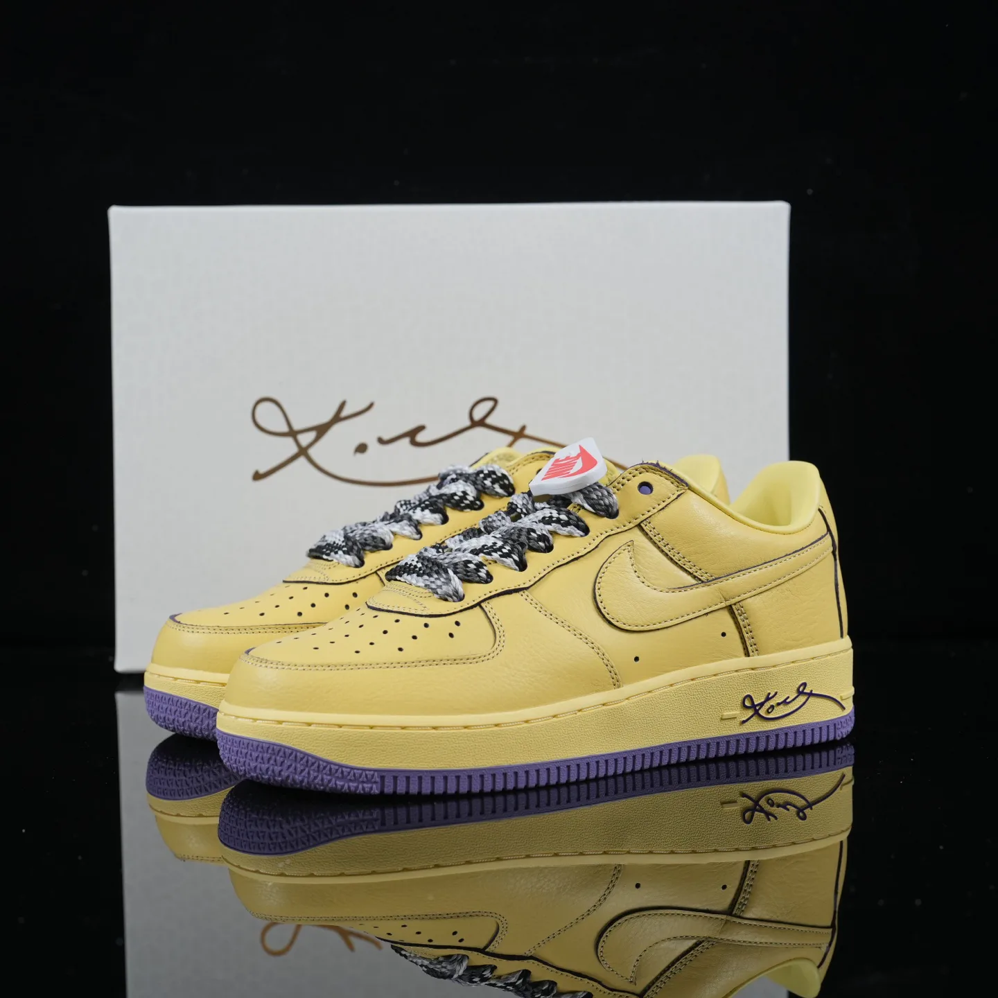 Кроссовки Женские Nike 612916