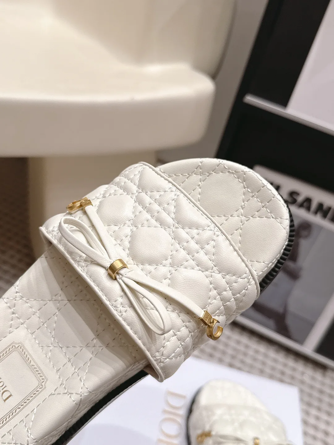 Шлепанцы Женские Christian Dior 17345516