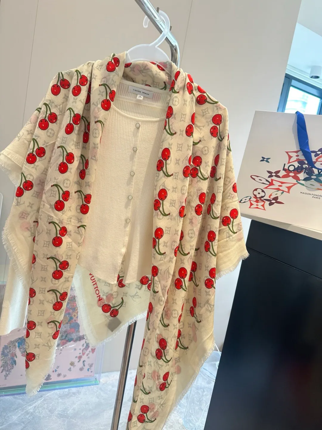 Шарфы Louis Vuitton 1303416