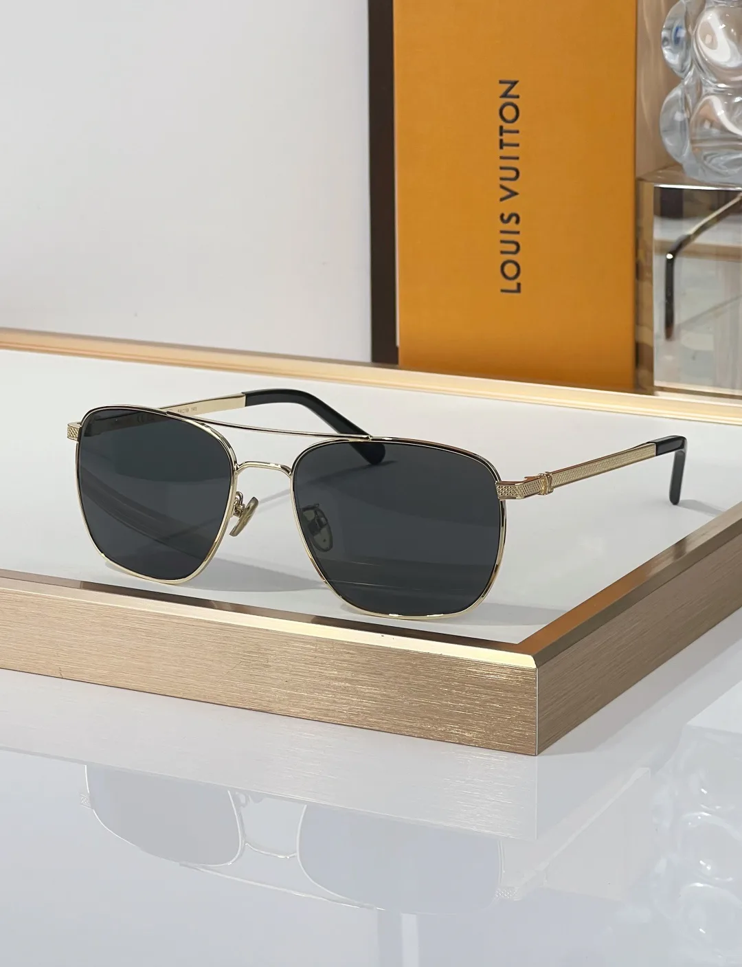 Очки Louis Vuitton 16919898