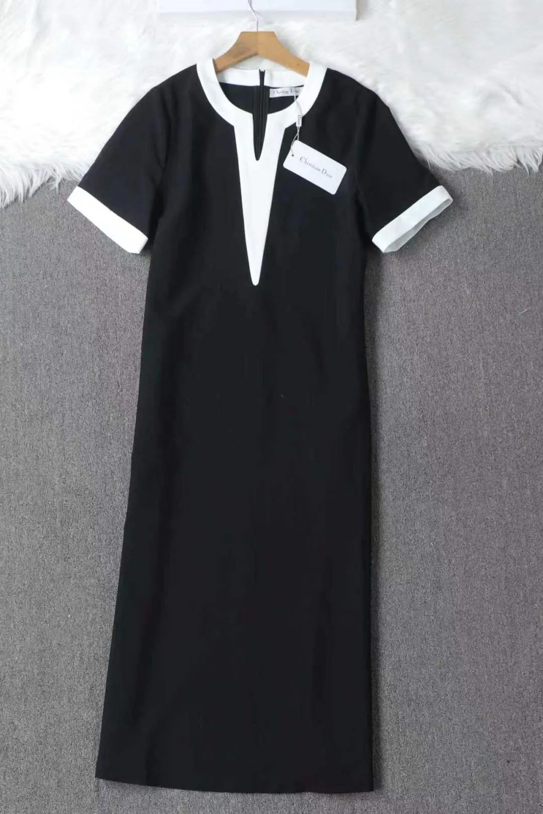Платья Женские Christian Dior 17737843