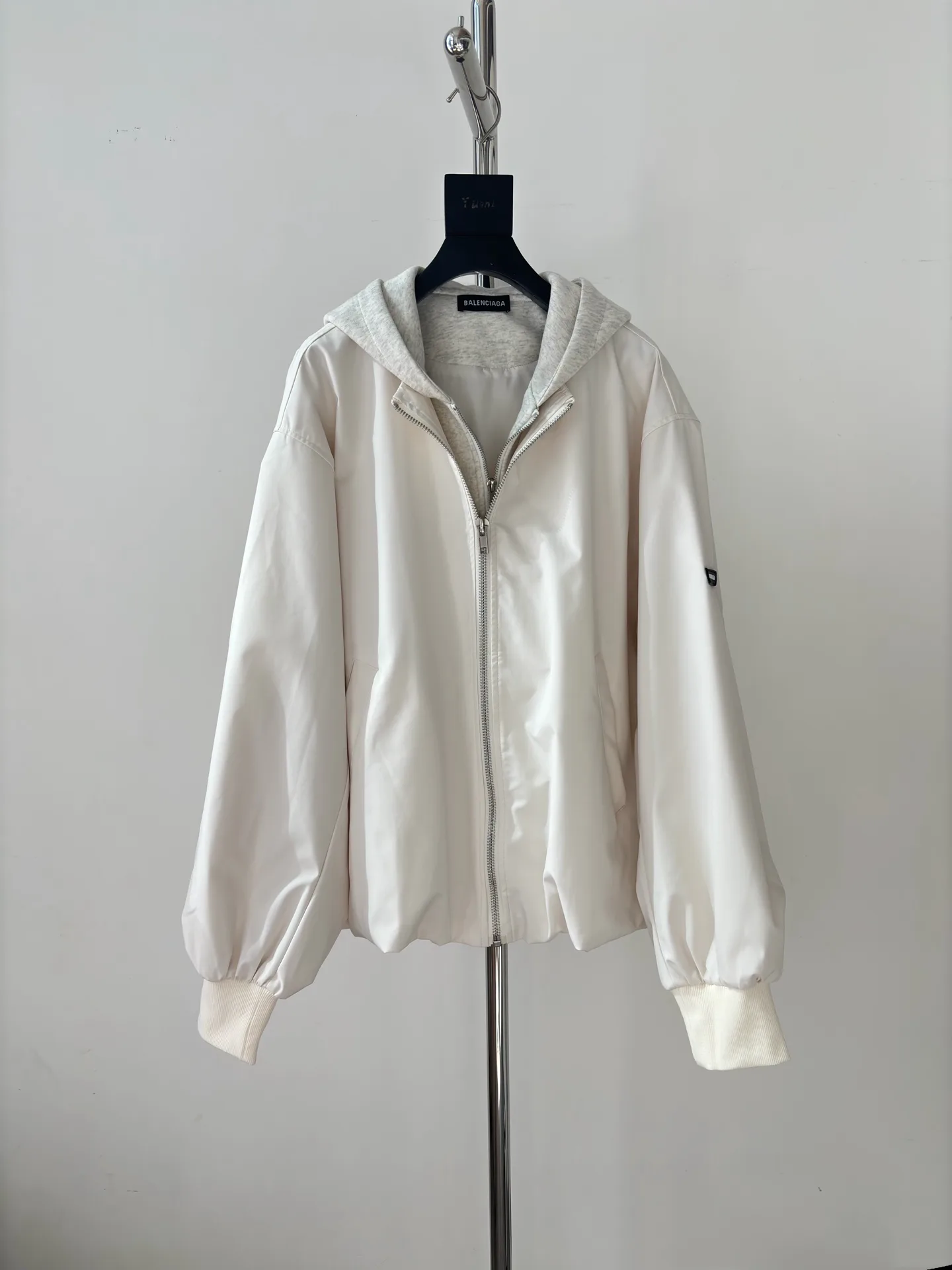 Куртки Женские Balenciaga Куртки Женские Balenciaga